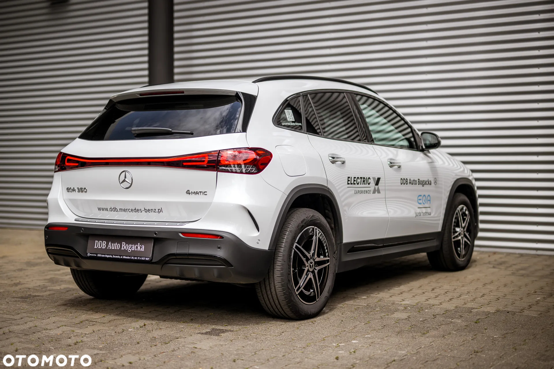 Mercedes-Benz EQA 350 4-Matic AMG Line - 5