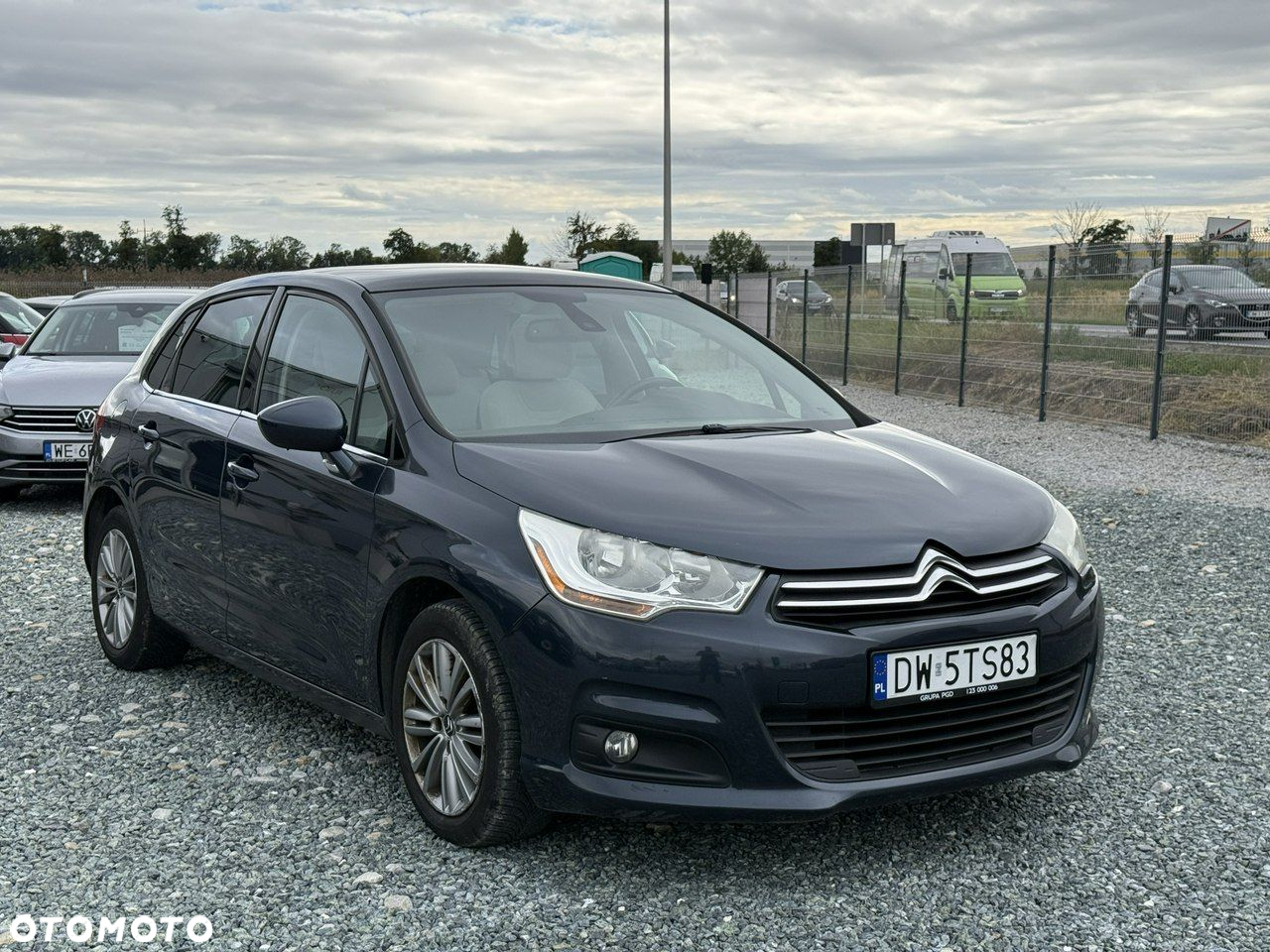 Citroën C4 e-HDi 110 Exclusive - 3