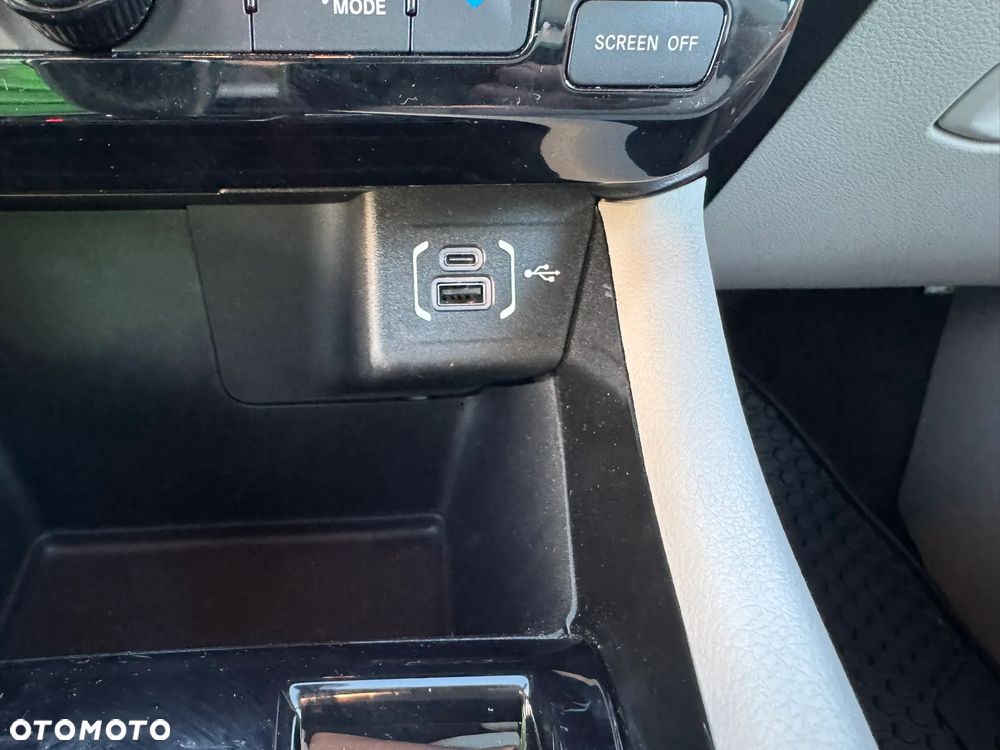 Jeep Compass - 30