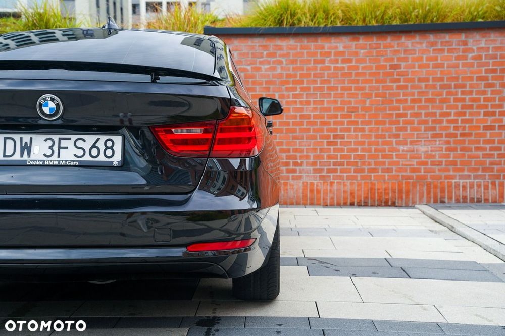 BMW 3GT 318d Sport Line - 30