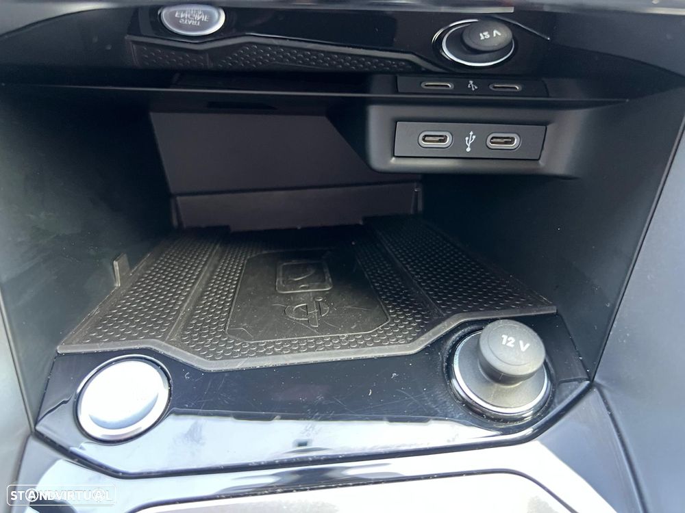 VW T-Roc 1.0 TSI Urban - 23