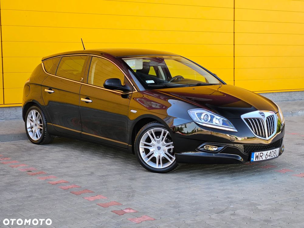 Lancia Delta 1.4 T-Jet Oro - 3