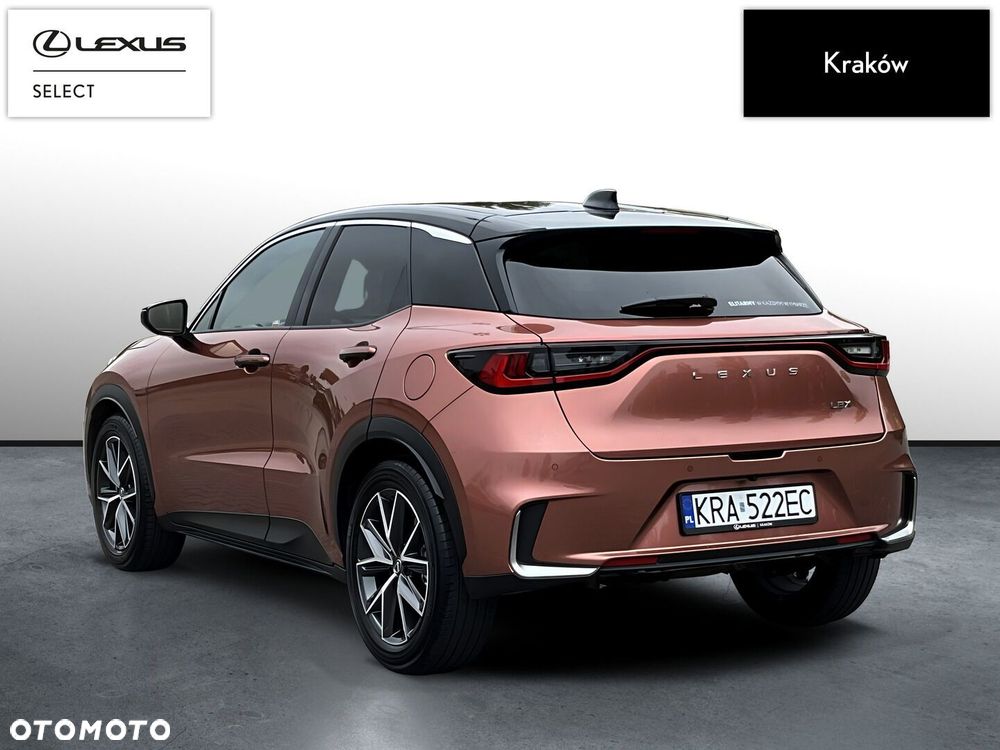 Lexus LBX 1.5 Hybrid Cool AWD - 3