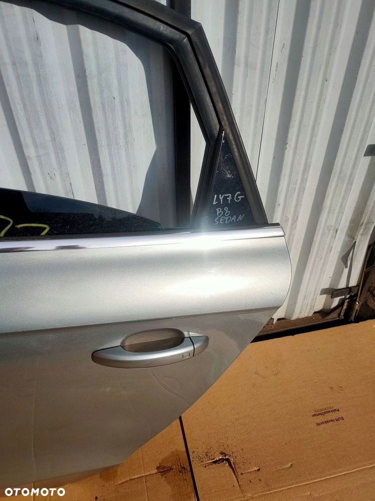 drzwi lewe tył audi a4 b8 kolor ly7g - 4