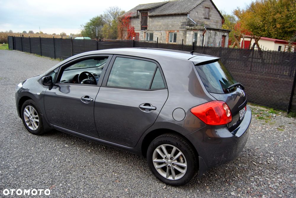 Toyota Auris 1.6 VVT-i Prestige - 10