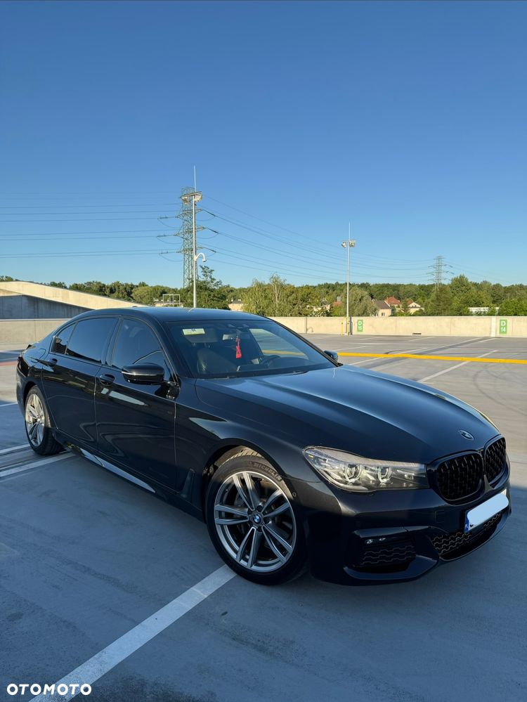 BMW Seria 7 740Li - 3