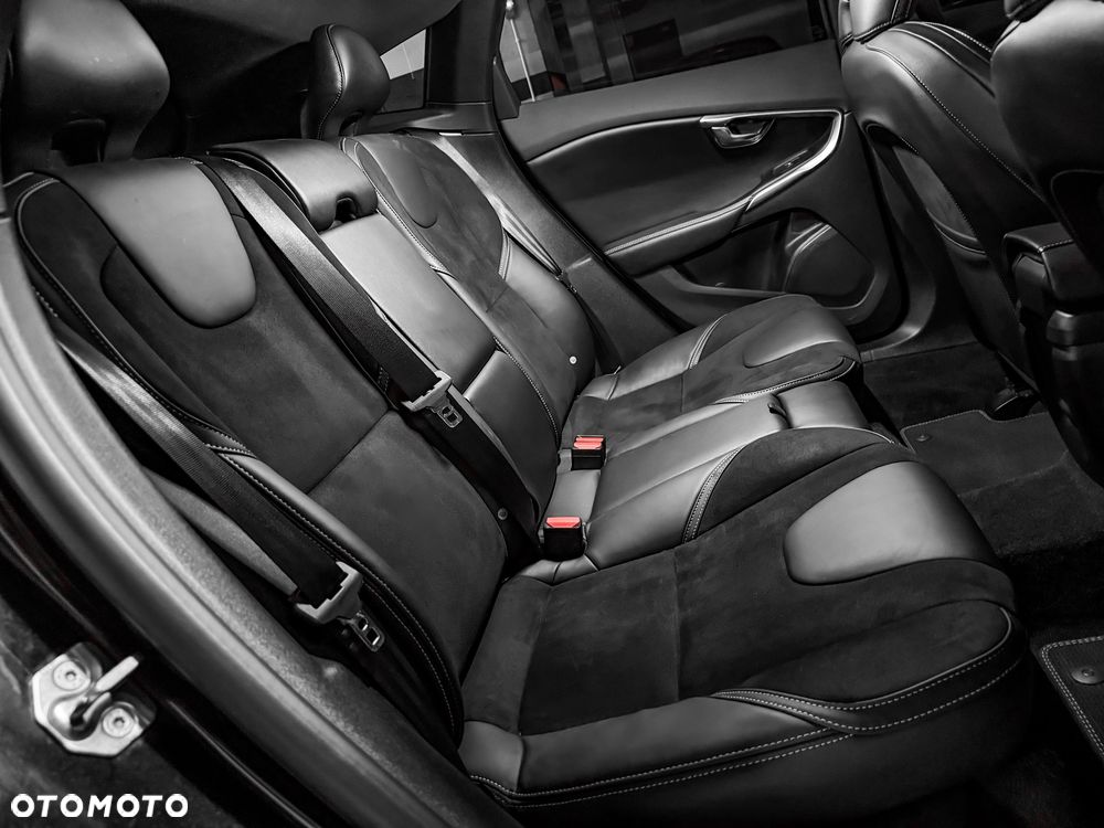 Volvo V40 T2 RDesign - 30