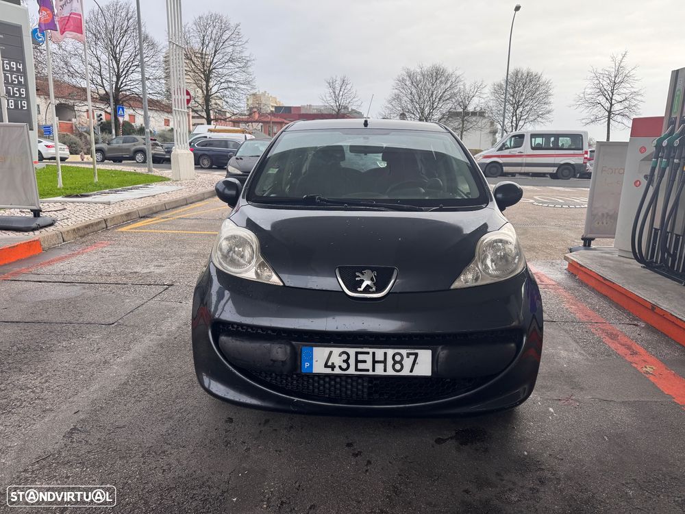 Peugeot 107 1.0 Trendy 2 Tronic - 2