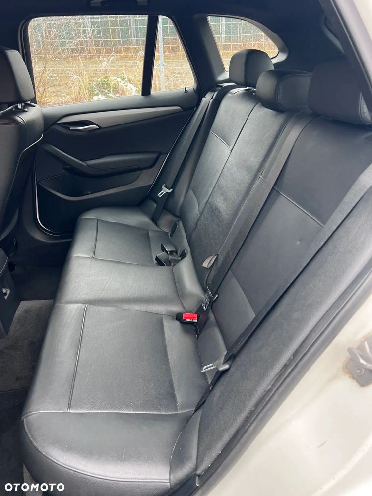 BMW X1 xDrive20d - 8