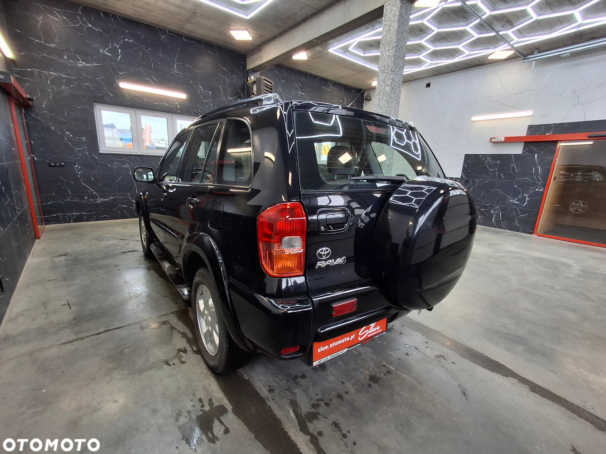 Toyota RAV4 2.0 D-4D 4x4 - 4