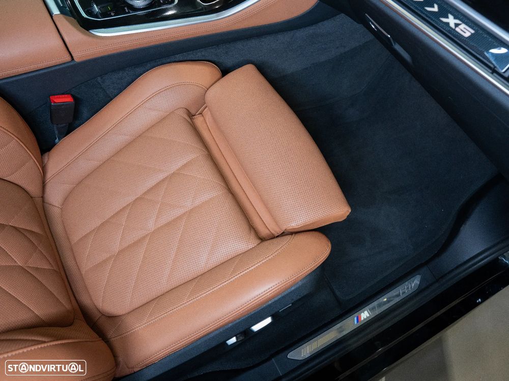 BMW X5 50 e xDrive Pack M Desportivo Pro - 25