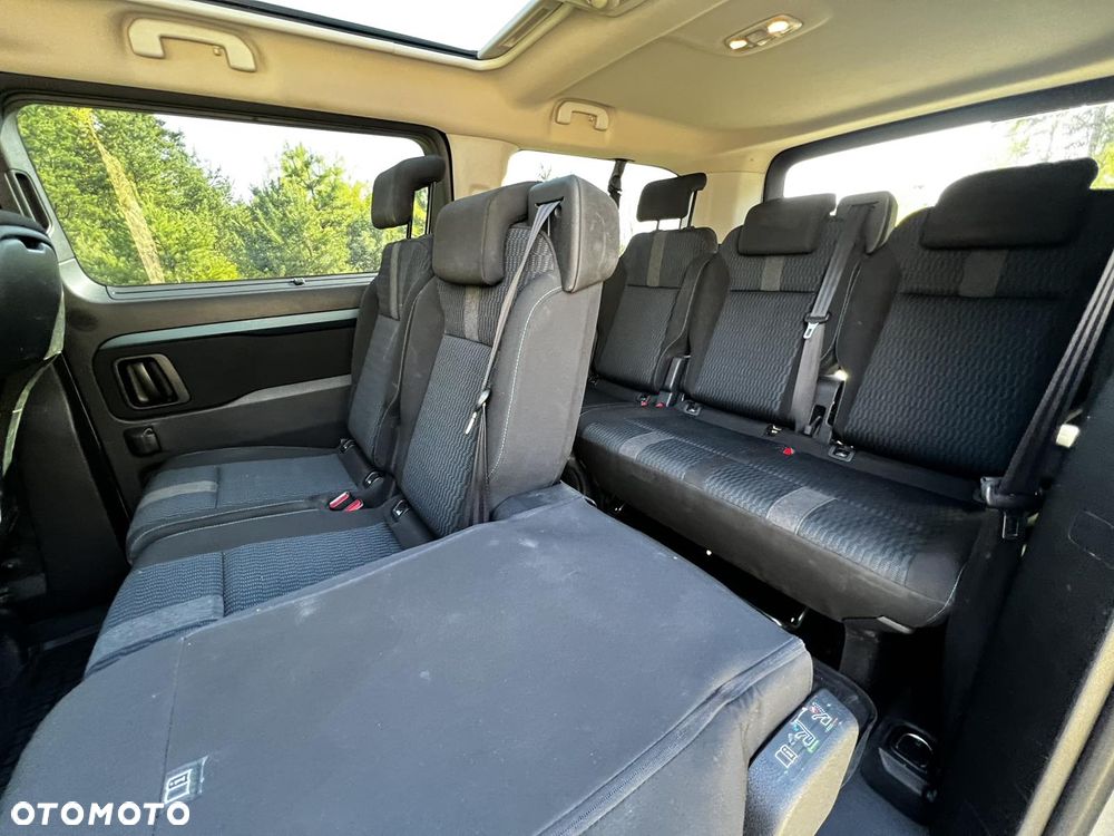 Peugeot Traveller 2.0 BlueHDi Long Allure - 11