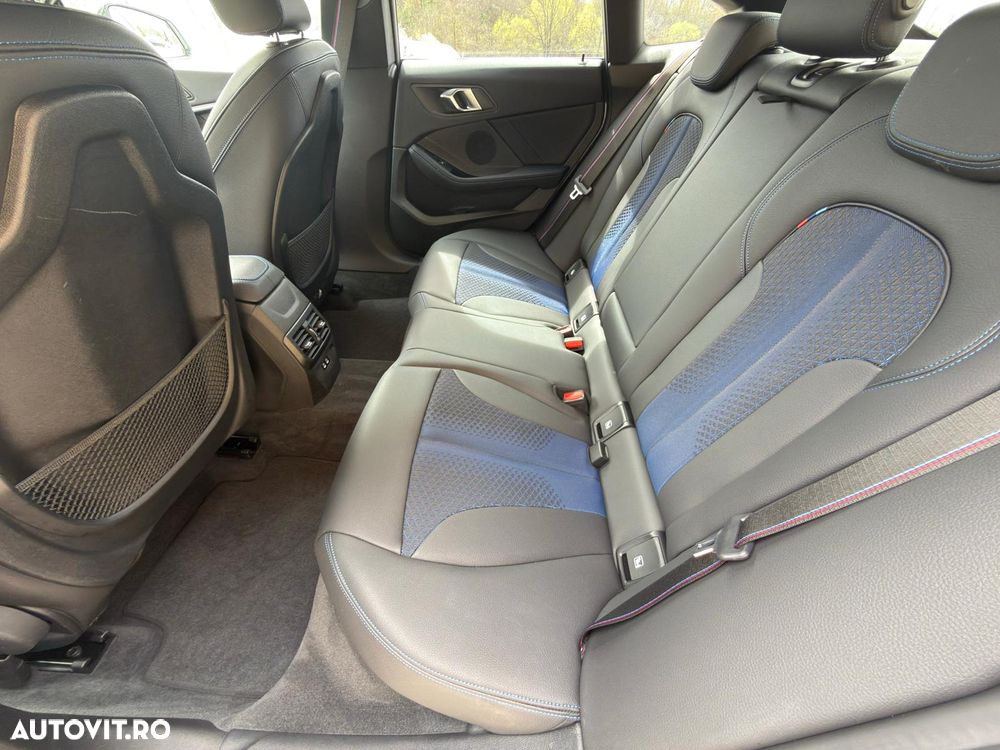 BMW Seria 2 220i Aut. M Sport - 17