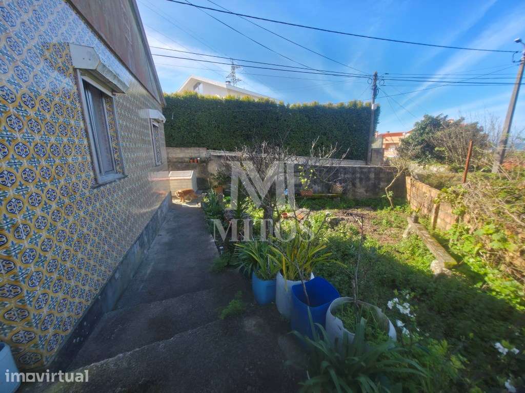 Moradia T2, situada em Areosa (Viana do Castelo) - Grande imagem: 4/13