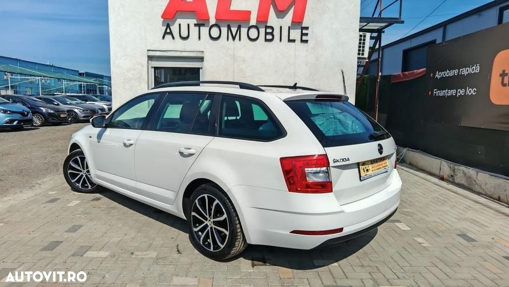Skoda Octavia - 9