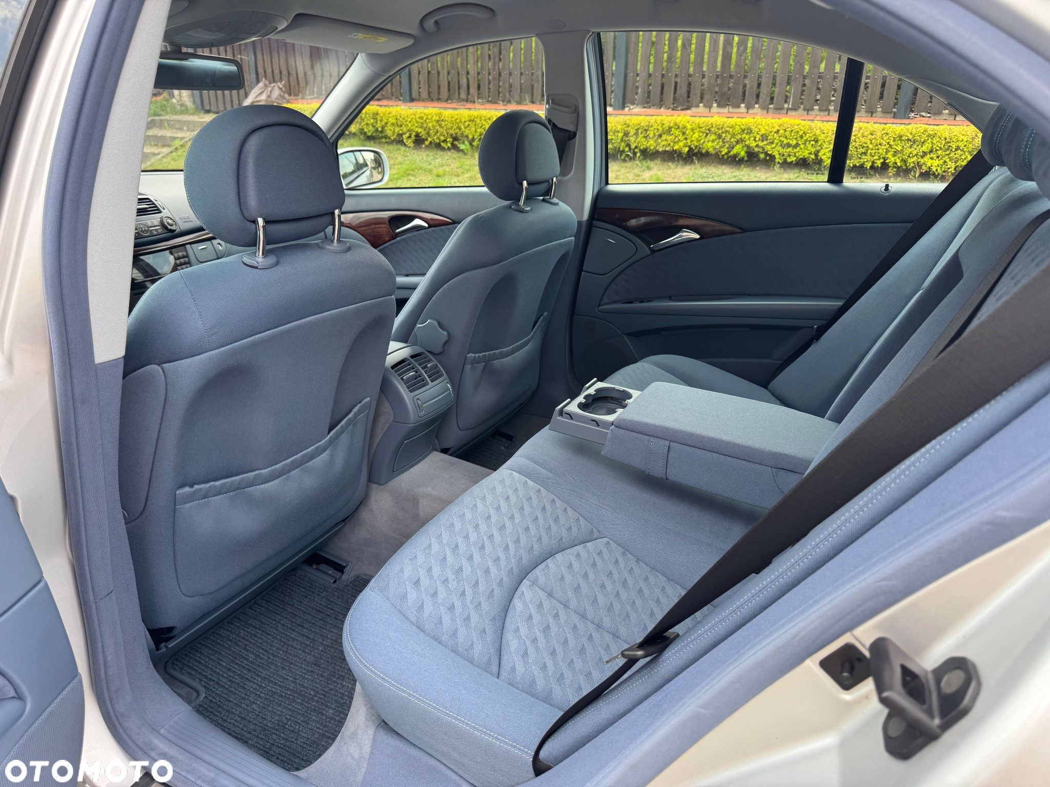 Mercedes-Benz Klasa E 200 Kompressor Classic - 6