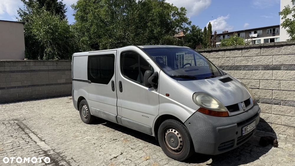 Renault TRAFIC - 6