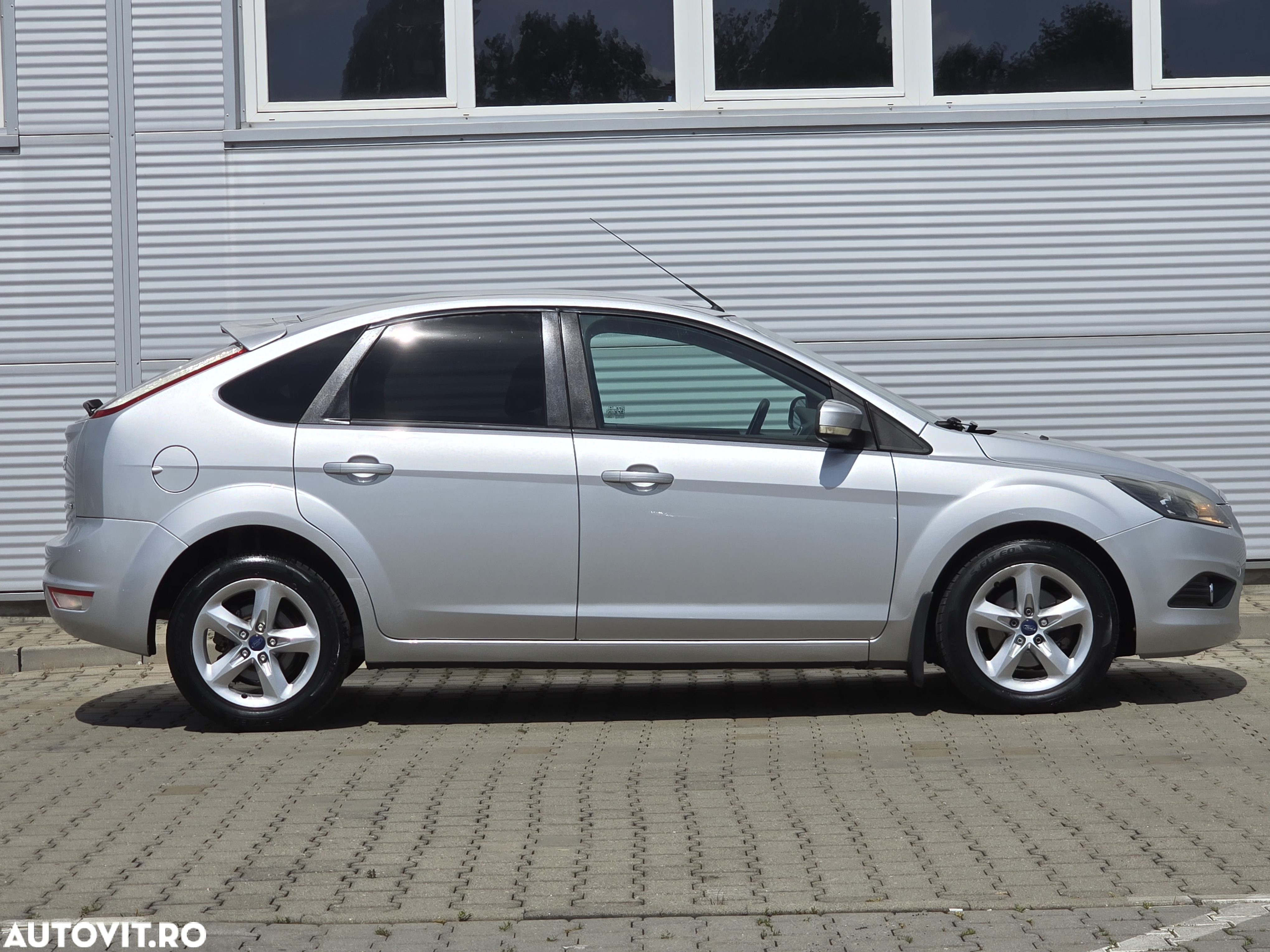 Ford Focus Turnier 1.6 TDCi Sport - 12
