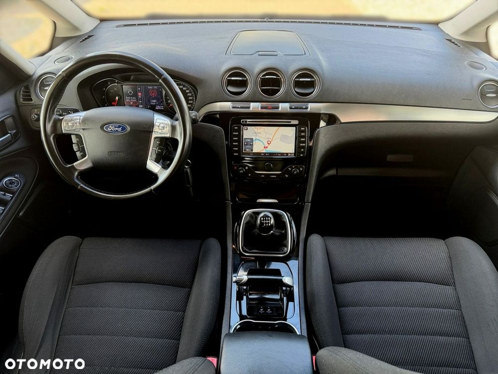 Ford Galaxy - 20