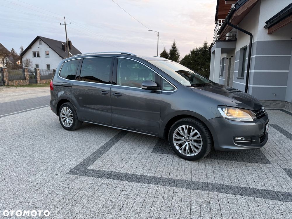 Volkswagen Sharan 2.0 TDI Highline DSG - 9