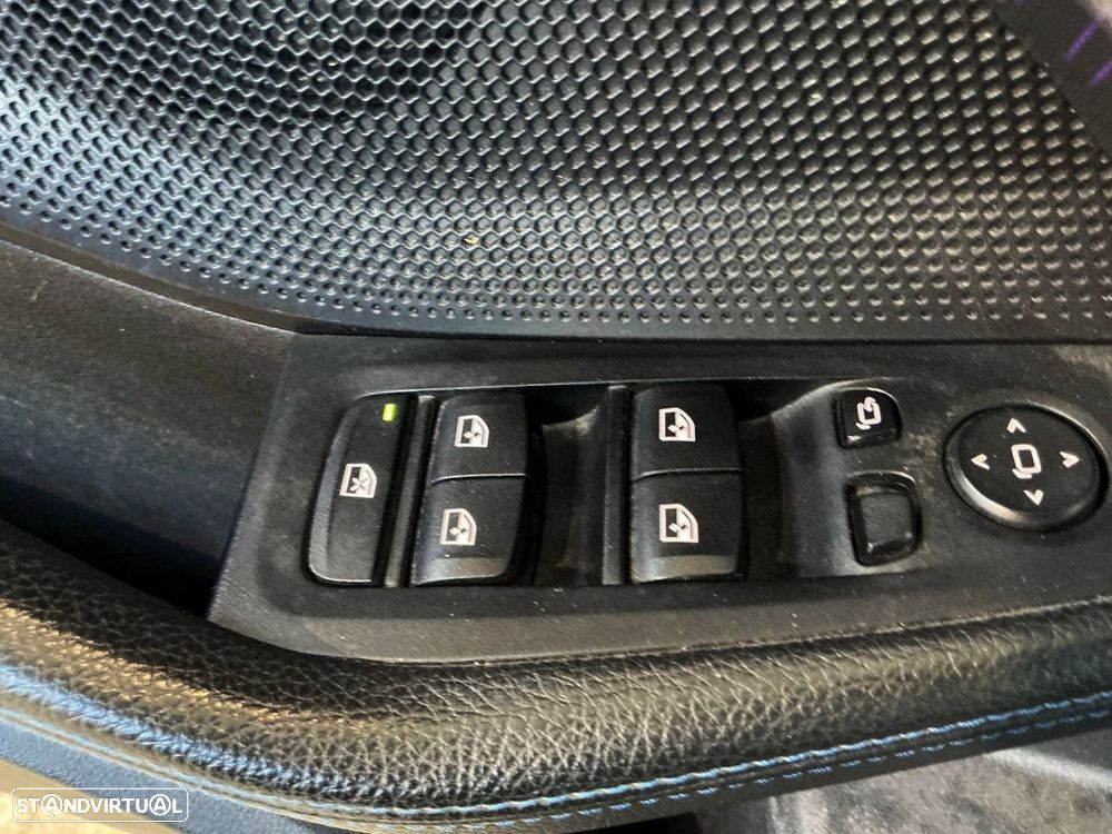 BMW 118 d Pack M Auto - 13