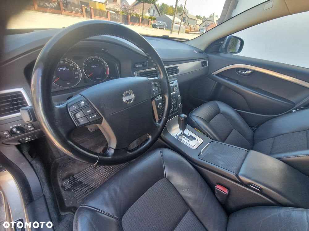 Volvo V70 2.5T Summum - 12
