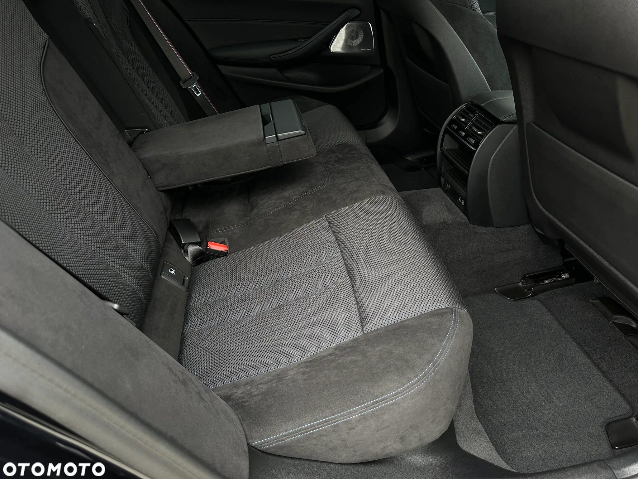 BMW Seria 5 - 23