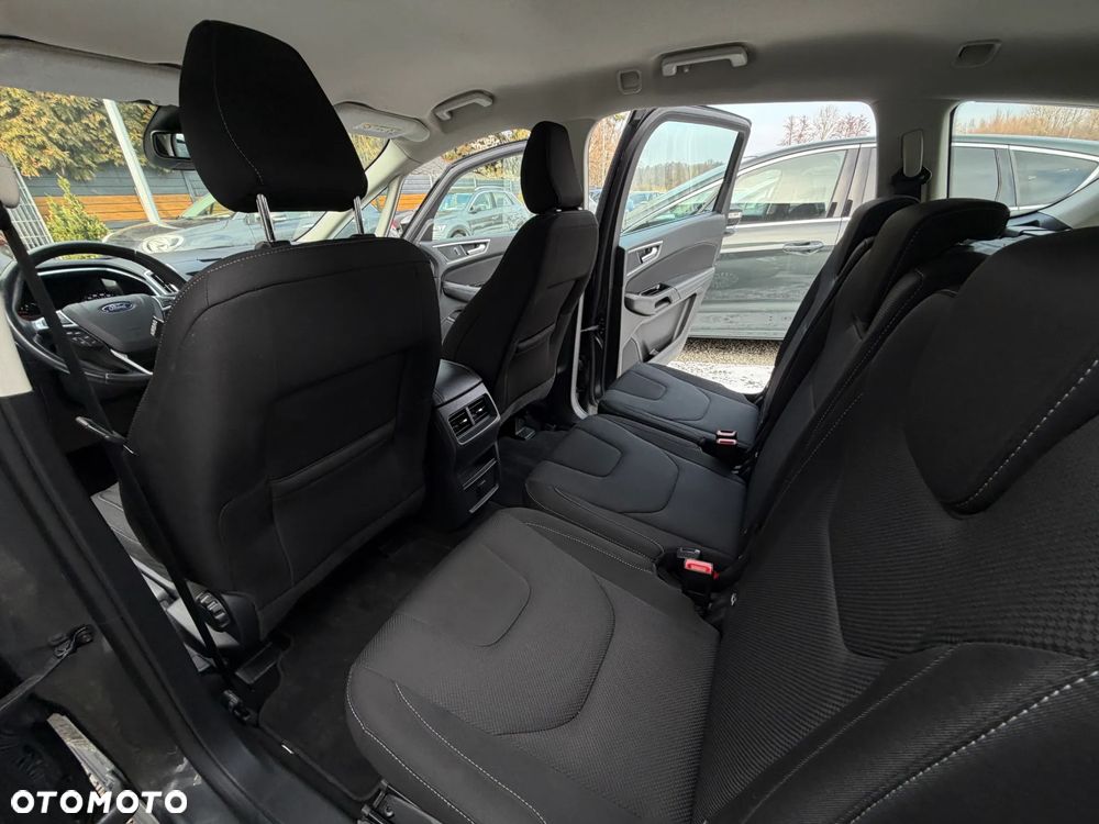 Ford S-Max 2.0 EcoBlue Titanium - 21