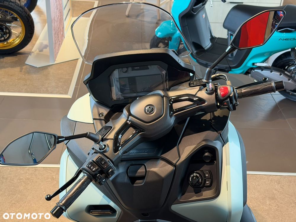 Yamaha Tricity - 11