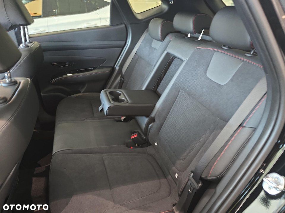 Hyundai Tucson - 12