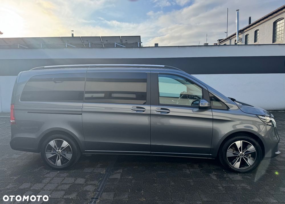 Mercedes-Benz EQV - 7