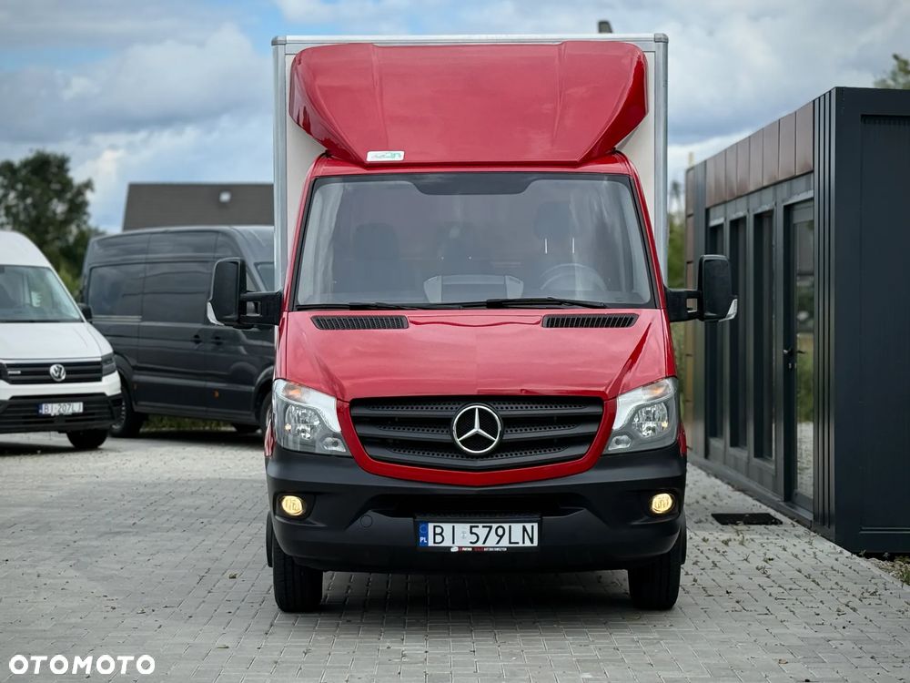 Mercedes-Benz Sprinter 519 CDI / 3.0 V6 190KM / Kontener 4,4m + Winda 750kg + Drzwi Boczne / TYLKO 225.983KM PRZEBIEGU / 2018 ROK PRODUKCJI / ZAREJESTROWANY W PL ! - 2