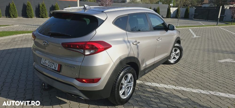 Hyundai Tucson 2.0 CRDI 4WD Style - 8