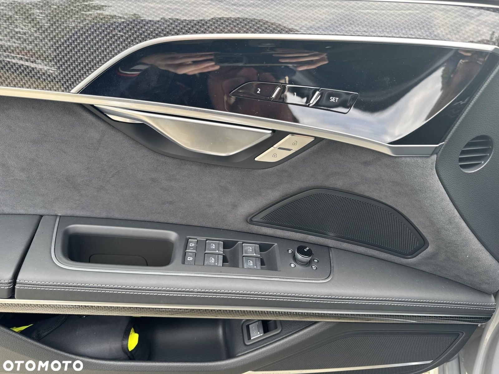 Audi S8 - 11
