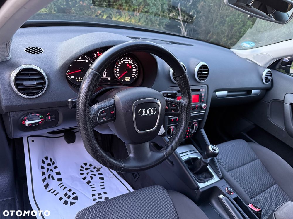 Audi A3 Sportback 1.4 TFSI Ambition - 8