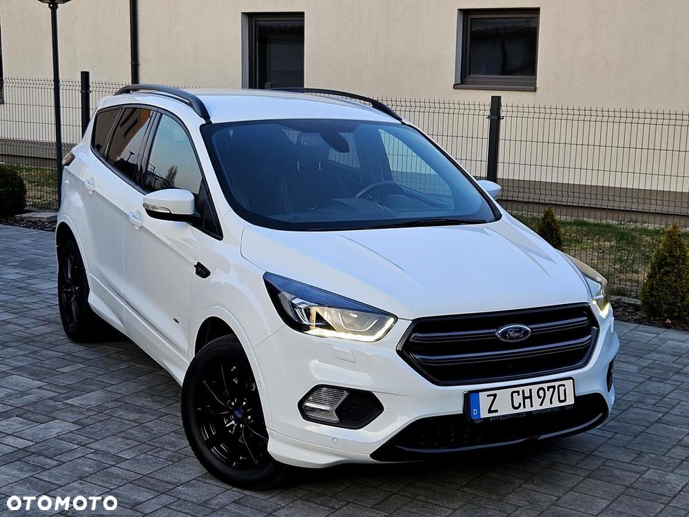 Ford Kuga 2.0 TDCi 4x4 ST-Line - 16