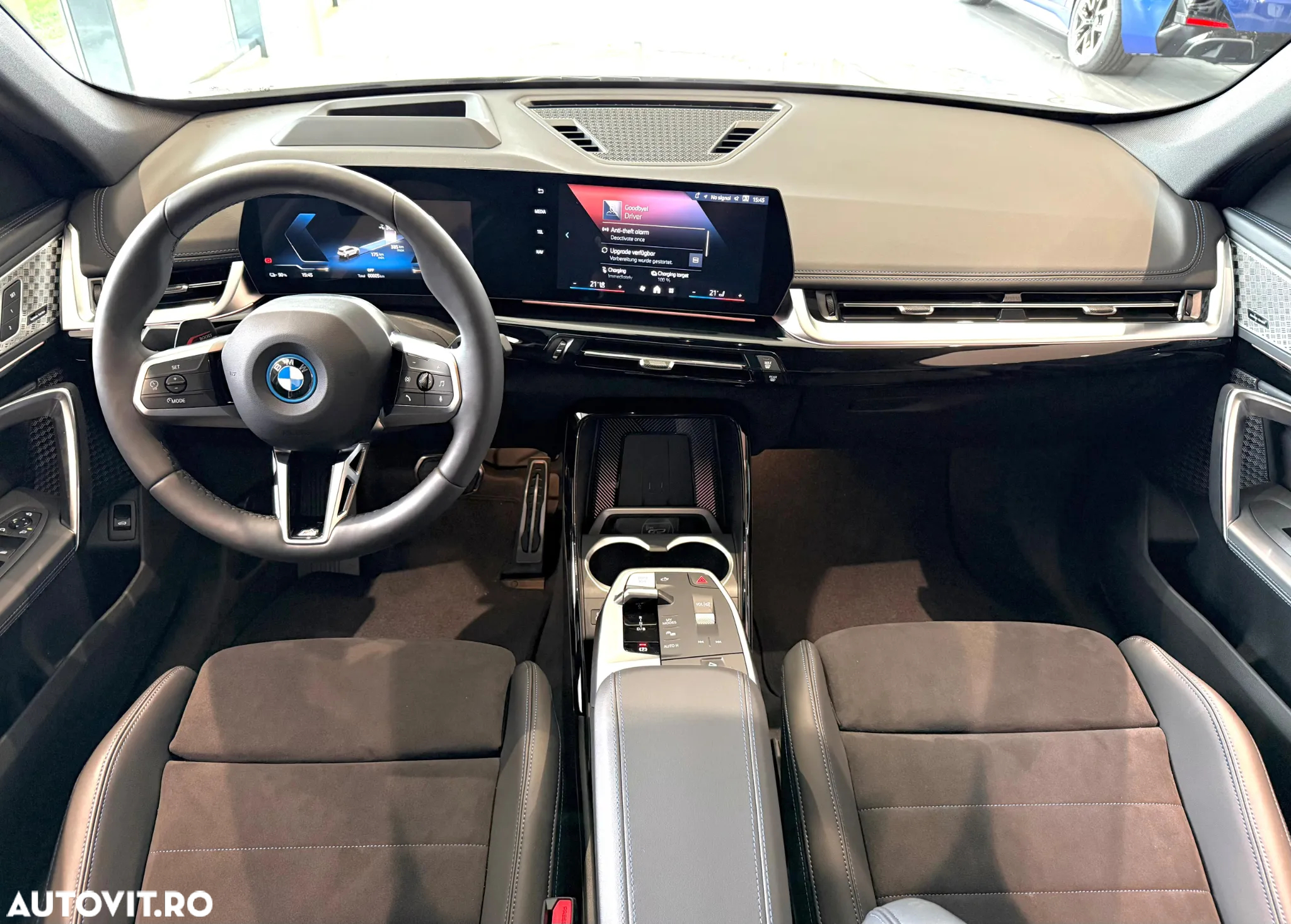 BMW iX1 xDrive30 - 9