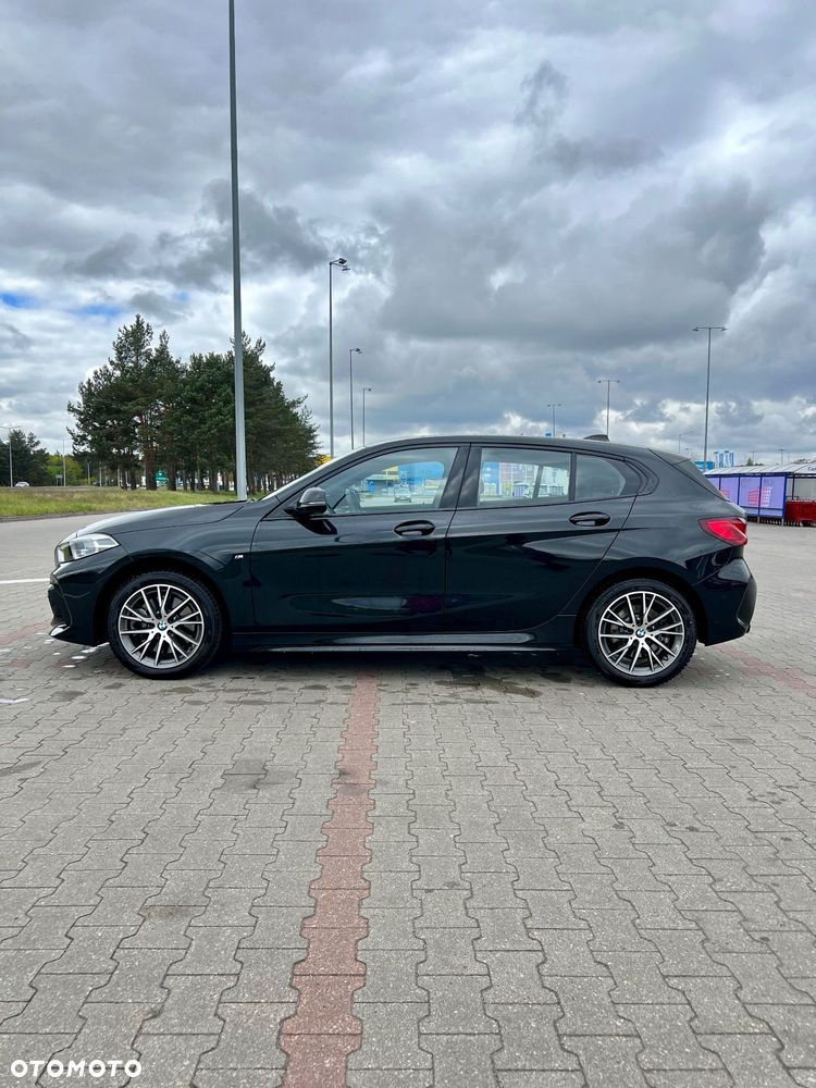 BMW Seria 1 120i M Sport - 5