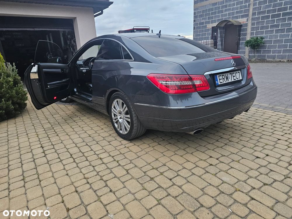 Mercedes-Benz Klasa E 350 CDI BlueEff - 7