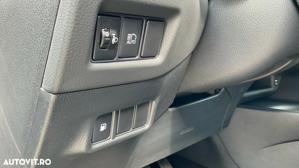 Toyota C-HR 1.8 HSD 122 CP 4x2 CVT Core - 33