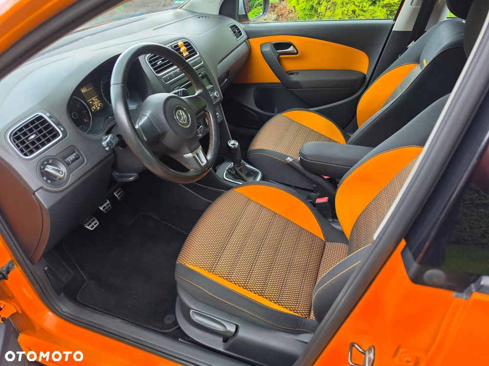 Volkswagen Polo - 13