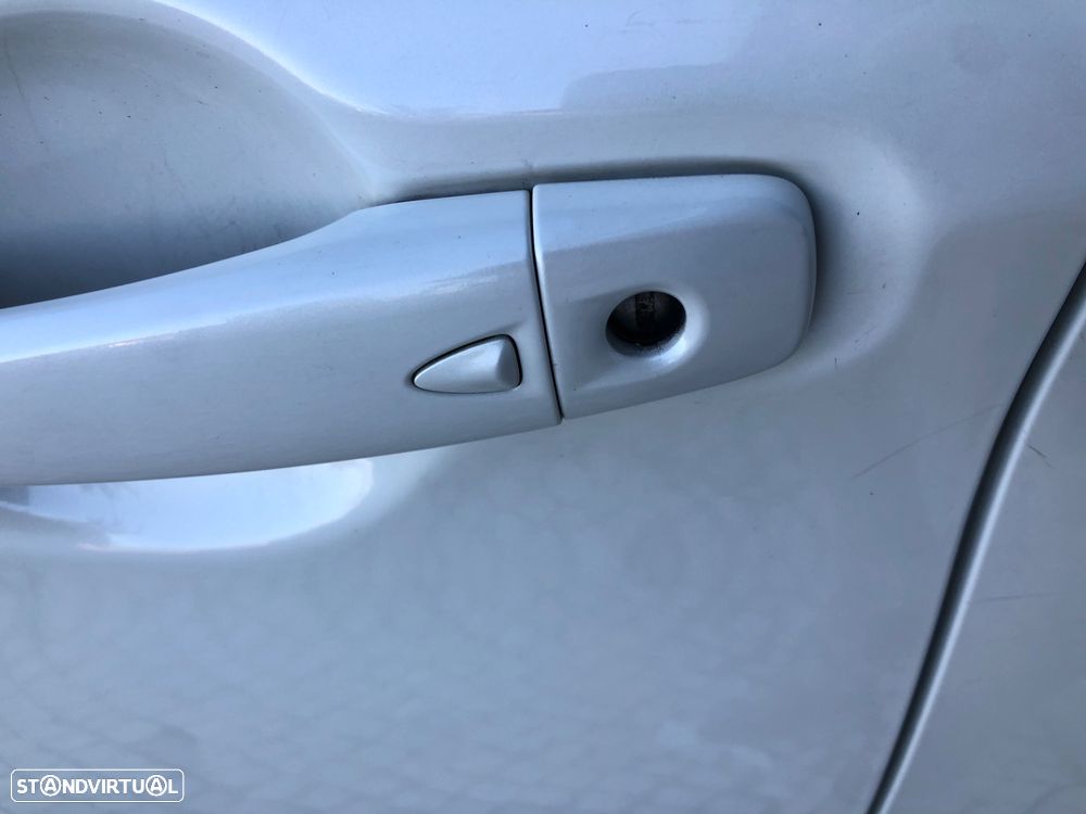 Nissan Qashqai 1.5 dCi N-Connecta 18 PS - 15