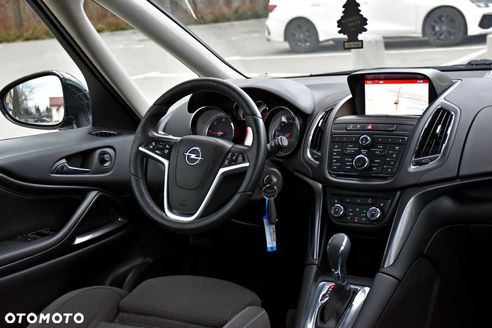 Opel Zafira 2.0 CDTI Cosmo - 37