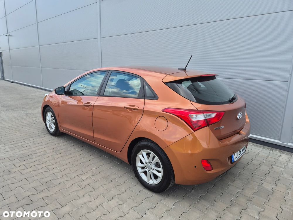 Hyundai i30 1.4 Passion - 15