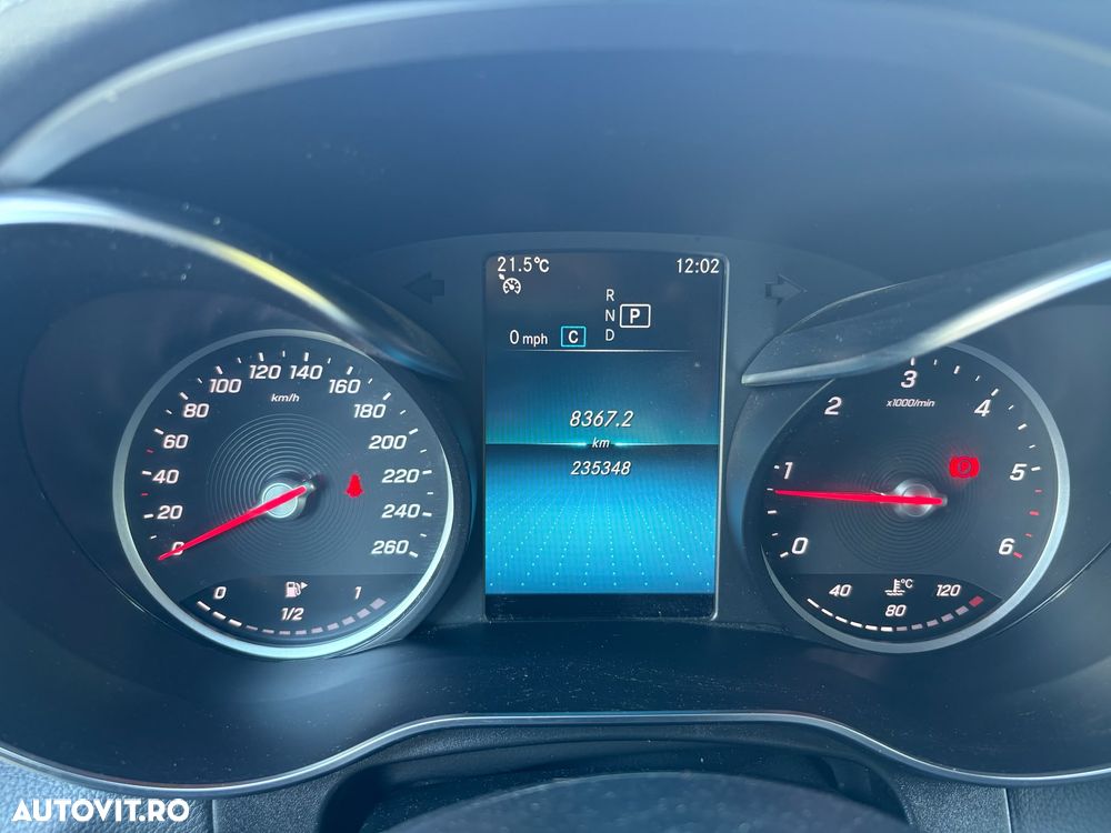 Mercedes-Benz GLC 300 d 4MATIC 9G-TRONIC - 10