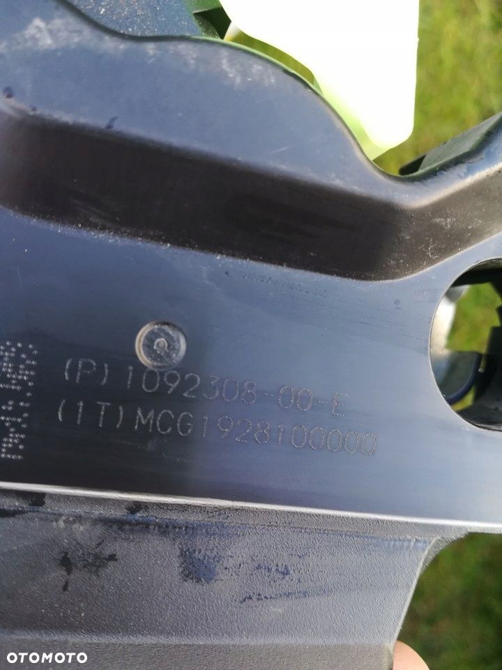 TESLA 3 ZAMEK KLAPY TYLNEJ TYŁ 1092308-00-E - 3