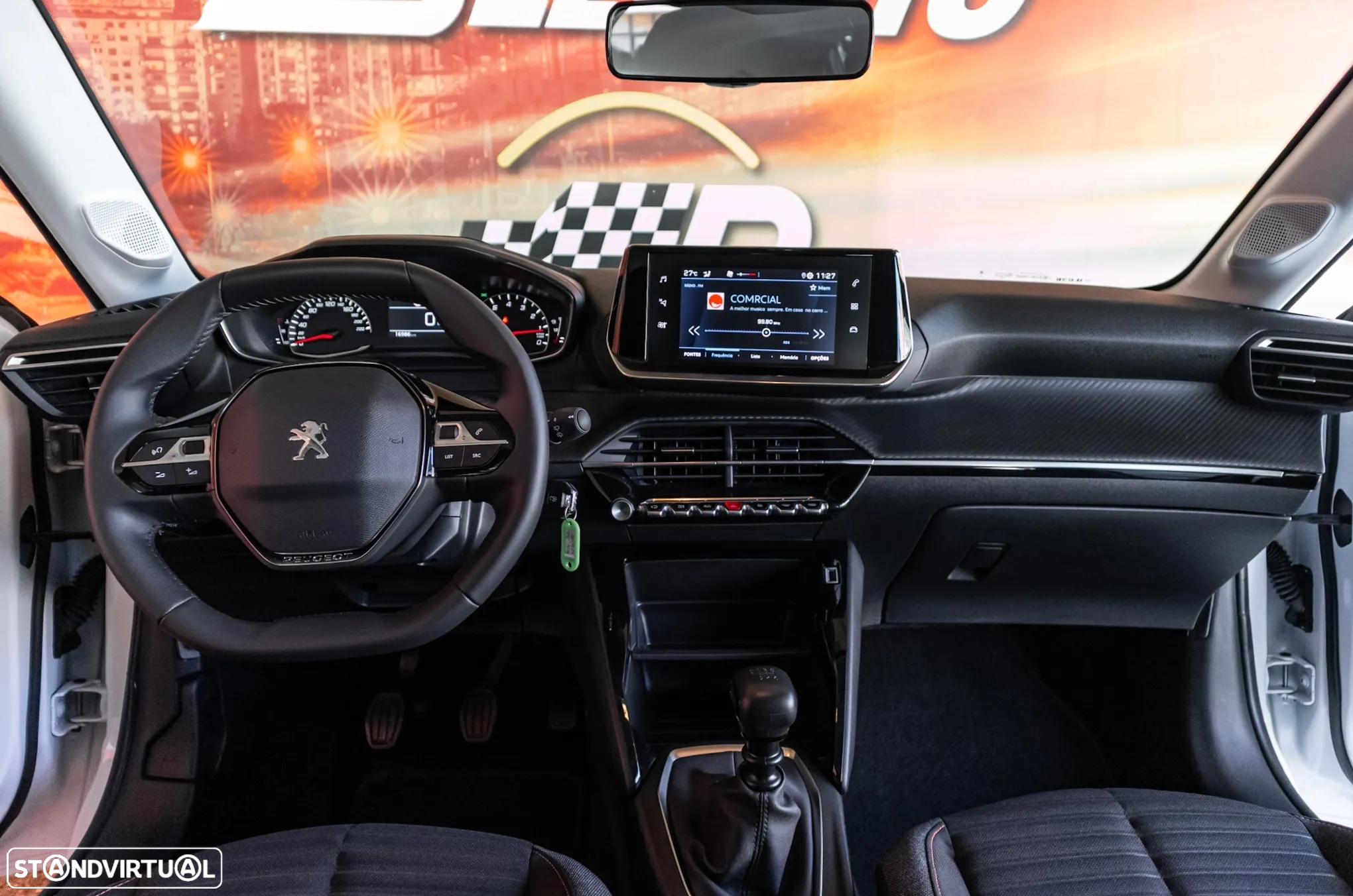 Peugeot 208 1.2 PureTech Active - 12