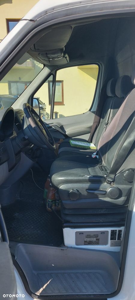 Mercedes-Benz Sprinter - 8