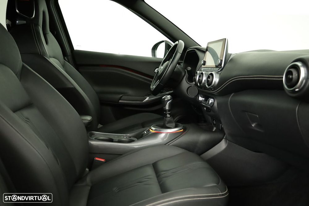 Nissan Juke 1.0 DIG-T Tekna - 21