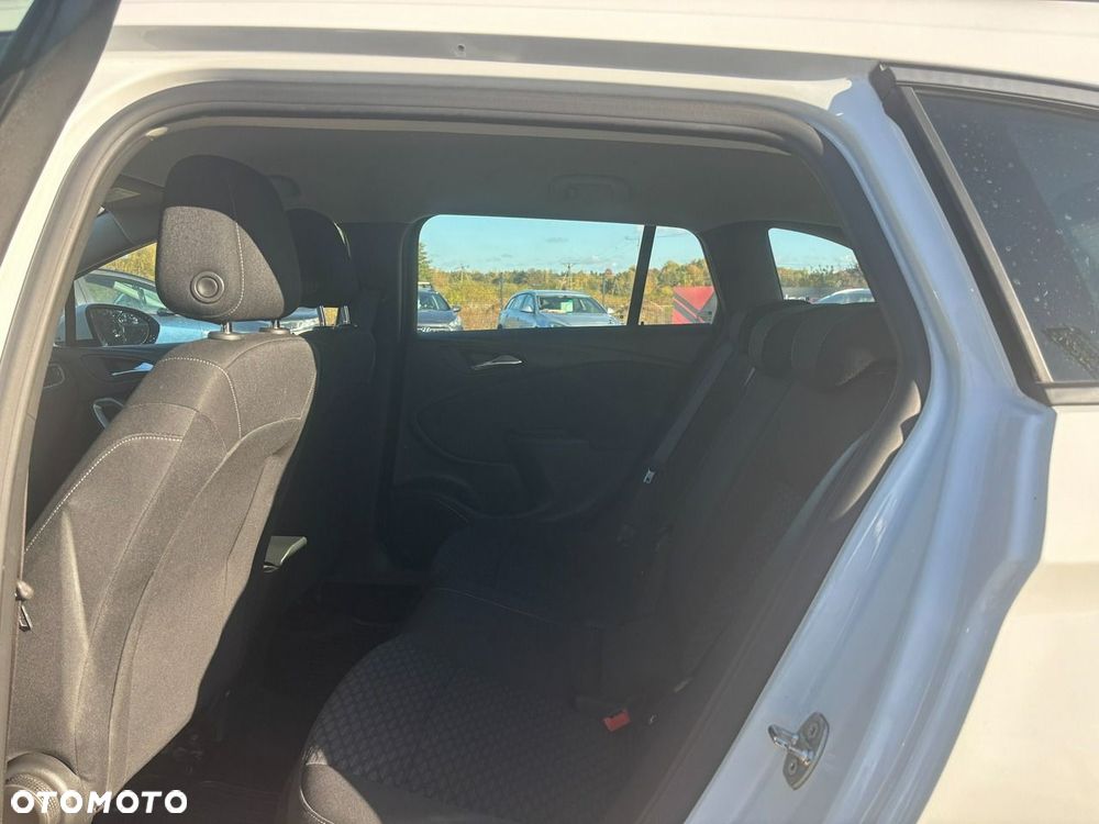 Opel Astra - 29